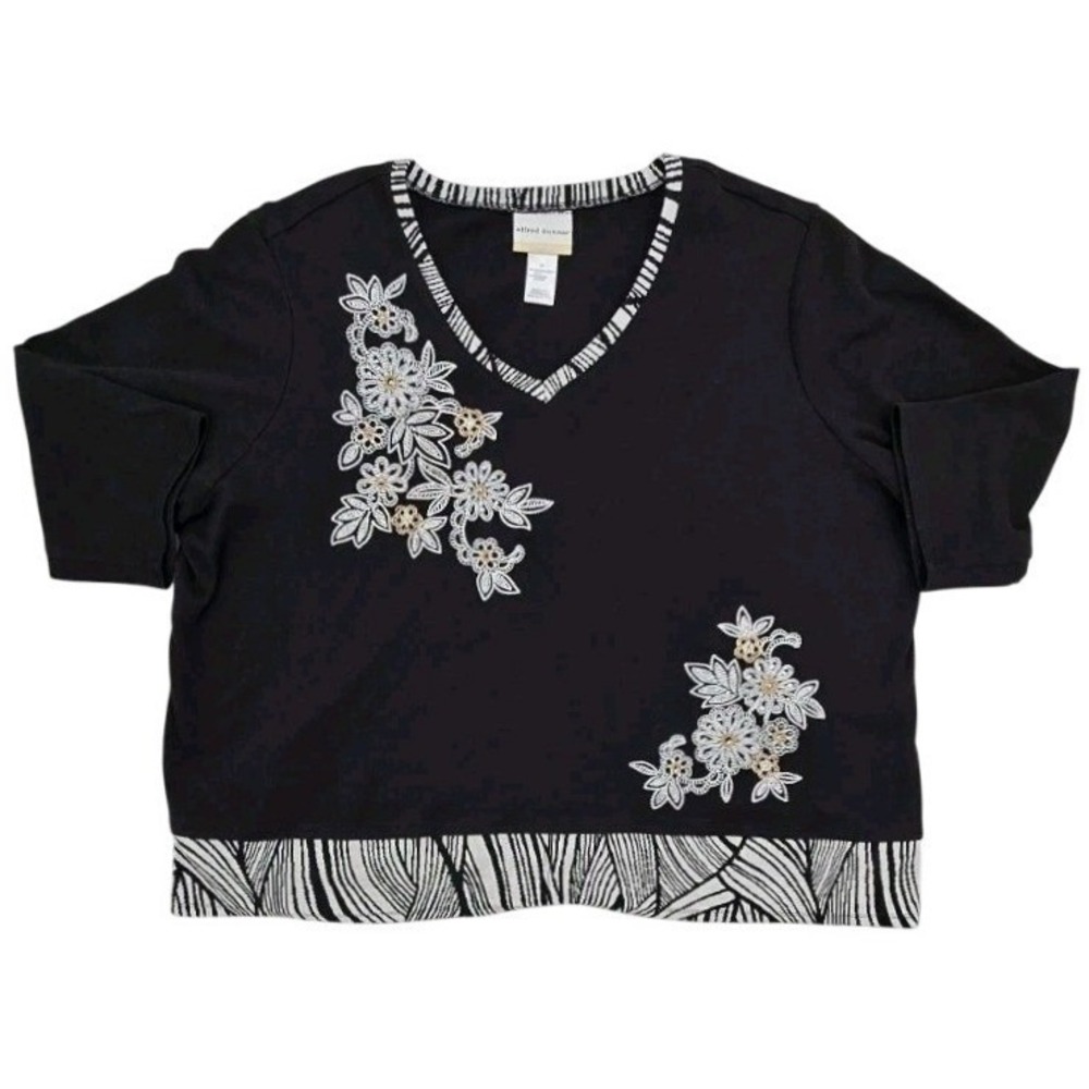 Alfred Dunner Women's 3X Plus Size Floral Embroidered V-Neck Modest Classic Top